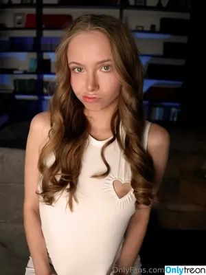 Baby Riley / baby_riley / babyrileey / sweet_riley фото голая #0224