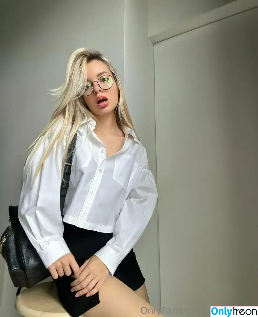 baby_rusu nude photo #0033 (nadia__rusu)