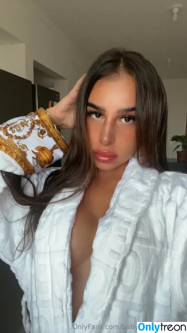 babybraziliantrans nude photo #0021 (Camila / brazibabee)