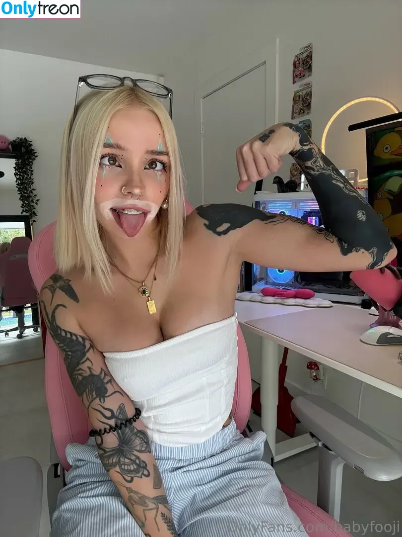 babyfooji голая photo #3117 (peachtot / peachtot.cosplay)