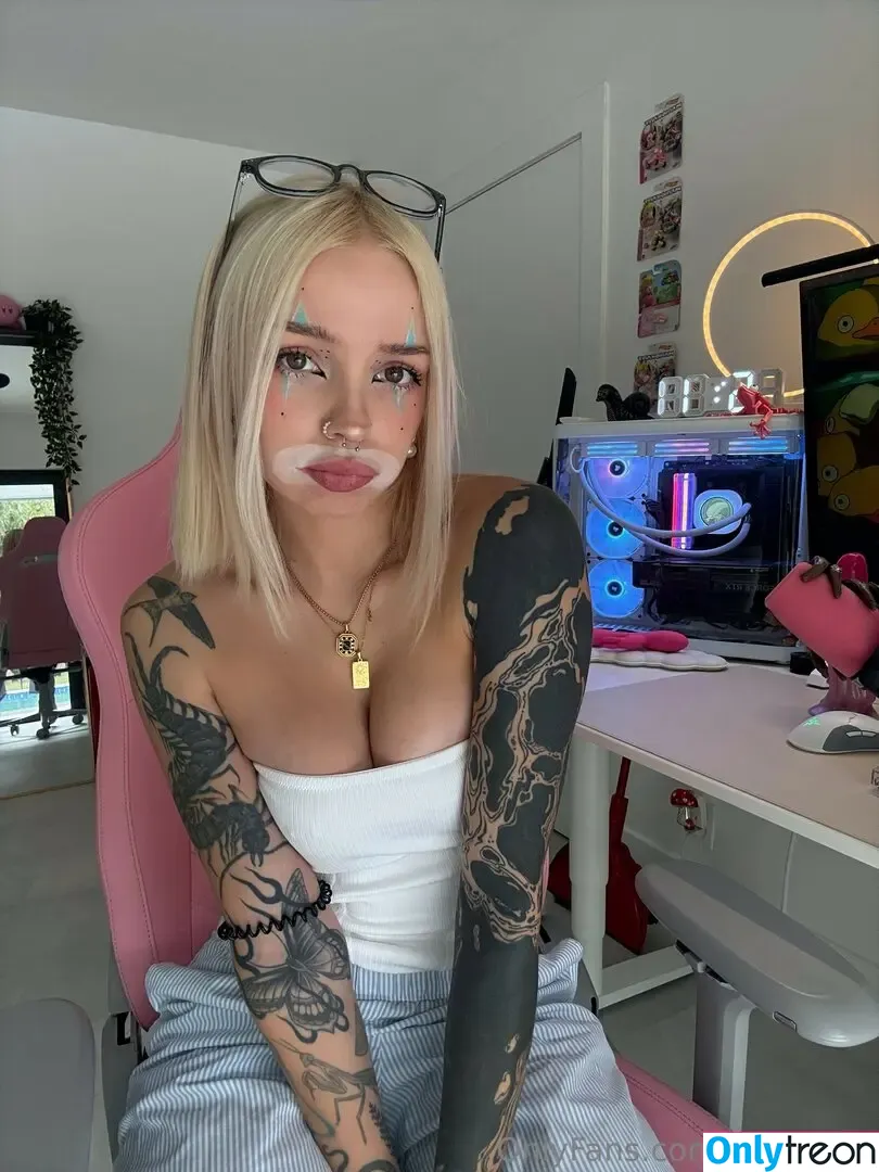 babyfooji голая photo #3120 (peachtot / peachtot.cosplay)