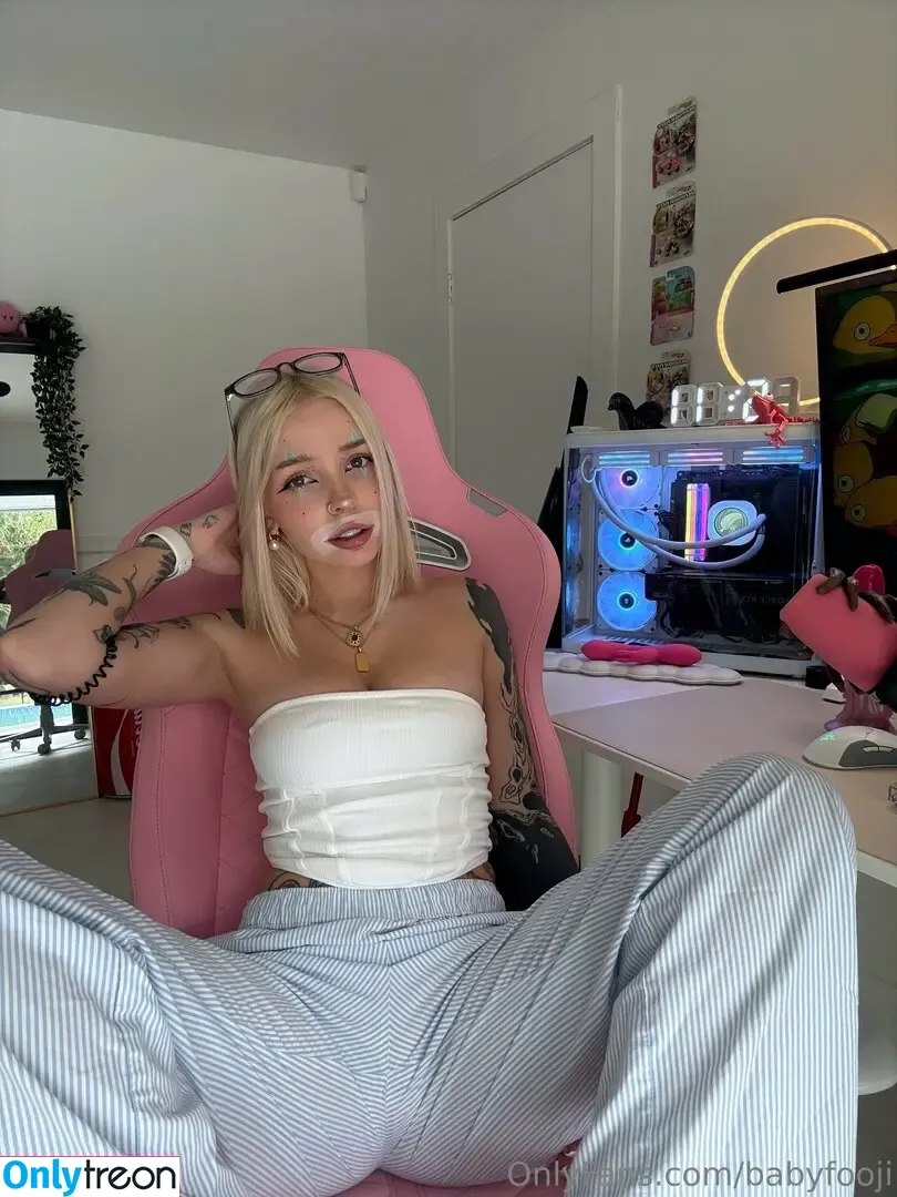 babyfooji голая photo #3122 (peachtot / peachtot.cosplay)