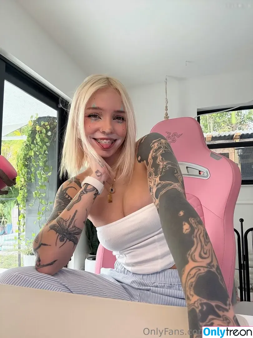 babyfooji nude photo #3167 (peachtot / peachtot.cosplay)