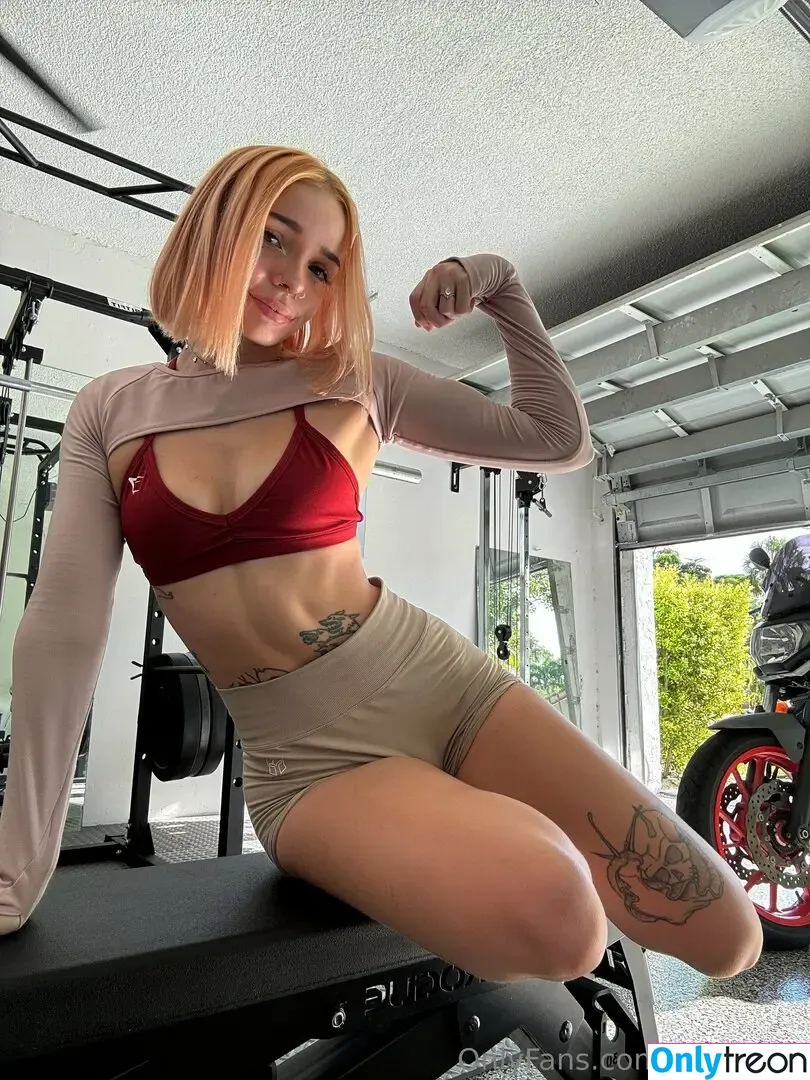 babyfooji / peachtot nude photo #0072 (babyfooji / backofbabyfooji)