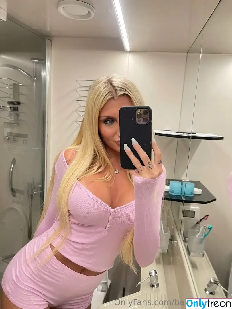 babygraciexo nude photo #0045 (babygraciexo)