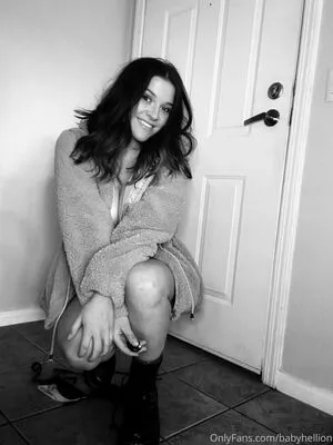 babyhellion nude photo #0008