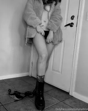 babyhellion nude photo #0009