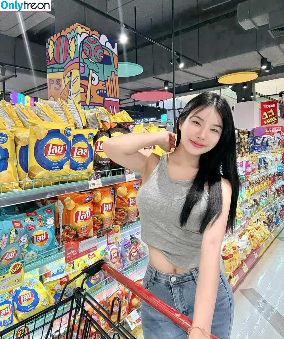 babymangpor nude photo #1798 (bmangpor)