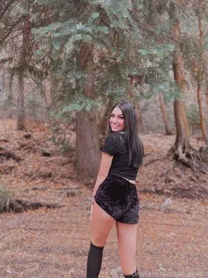 babysaraxoxo / sarasaffari__ фото голая #0160