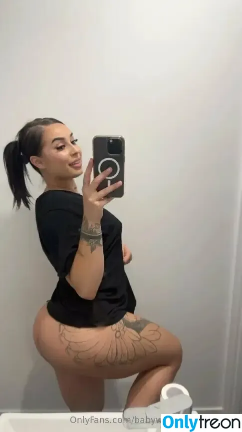babywilz nude photo #0041 (baby.wilz)