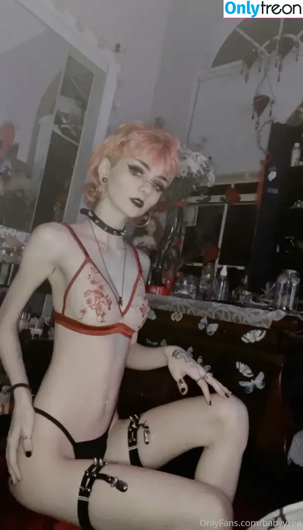 Babyyzee nude photo #0164 (babyyzee_)