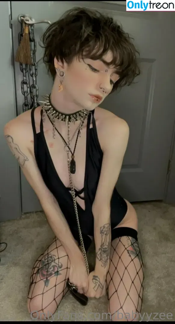 Babyyzee nude photo #0284 (babyyzee_)