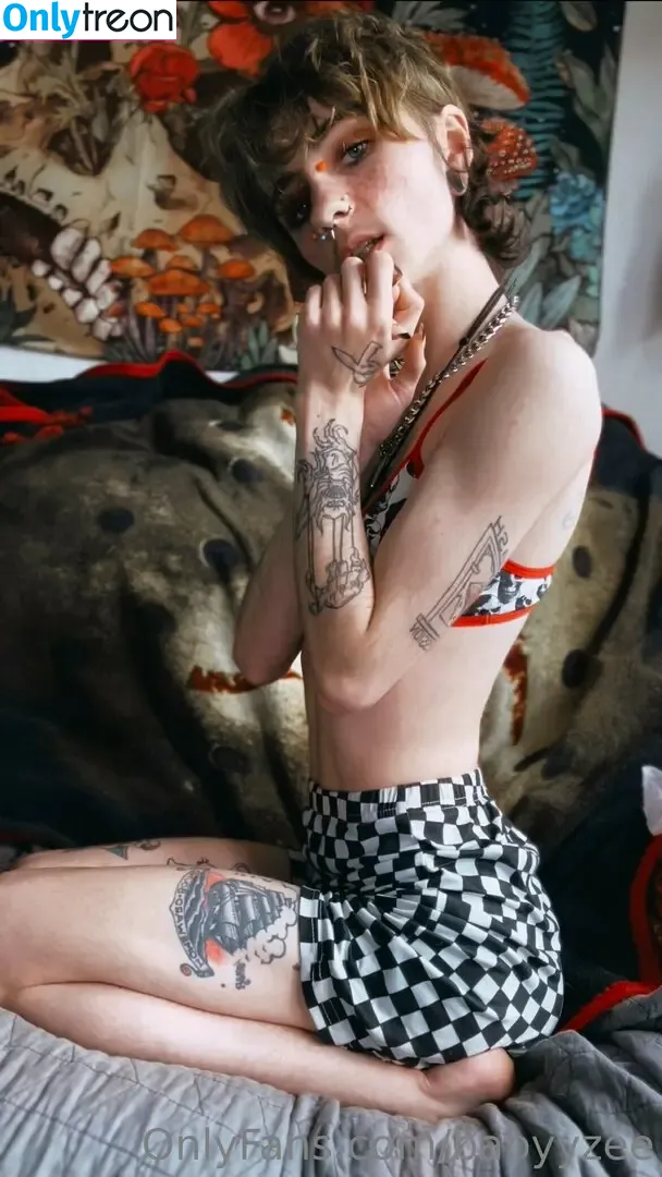 Babyyzee nude photo #0368 (babyyzee_)