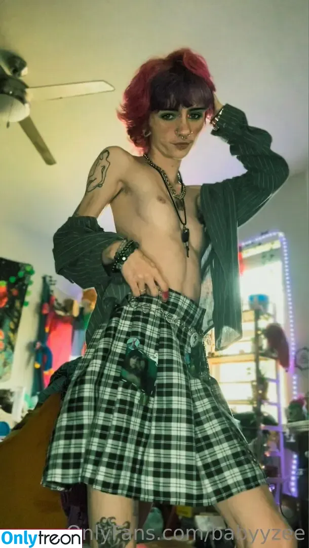 Babyyzee nude photo #0412 (babyyzee_)