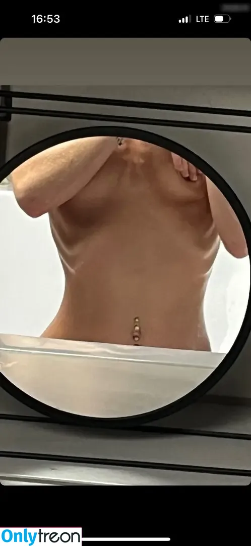 Badassbarbiebitch nude photo #0029 (Badassbarbiebitch)