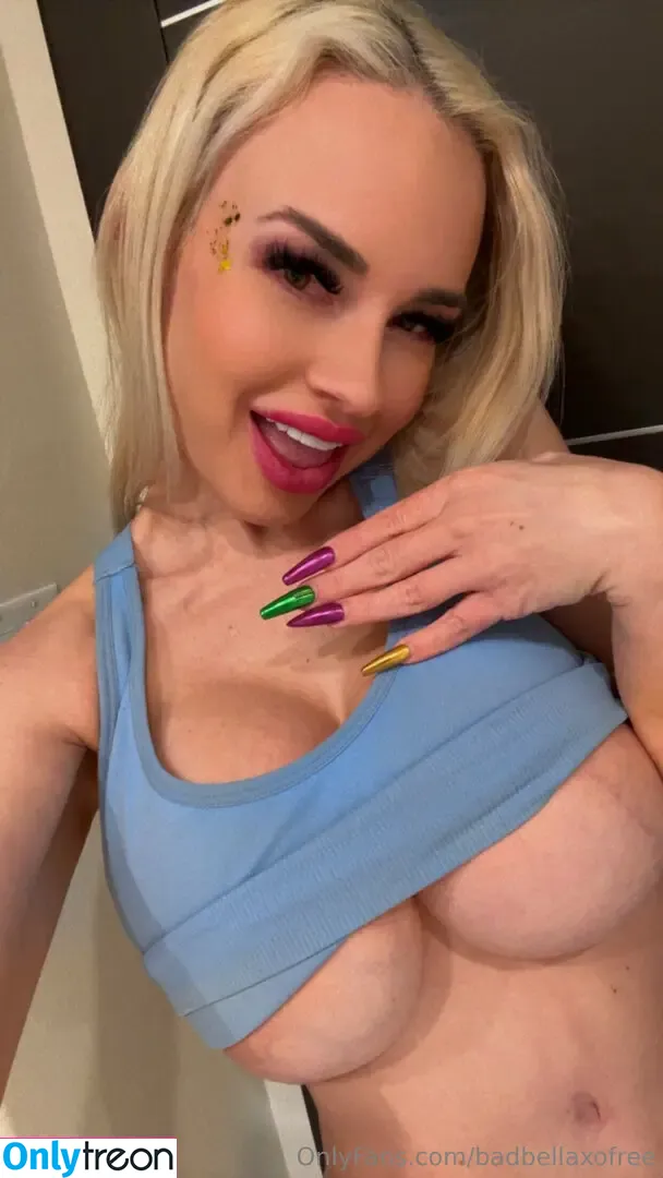 badbellaxofree nude photo #0429 (badbellaxo)