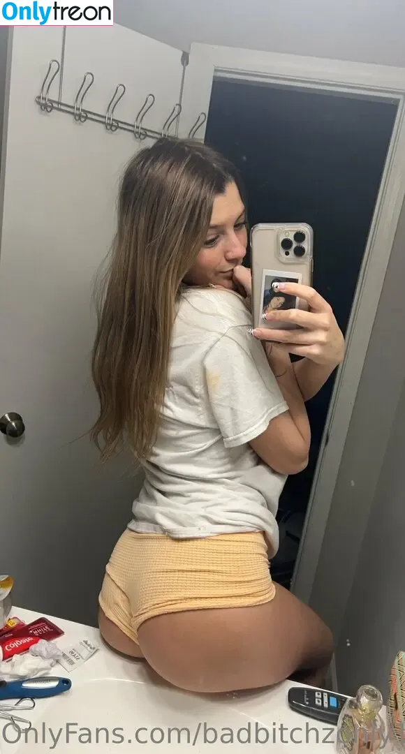 badbitchzonly1 nude photo #0059 (emilyytrapp)