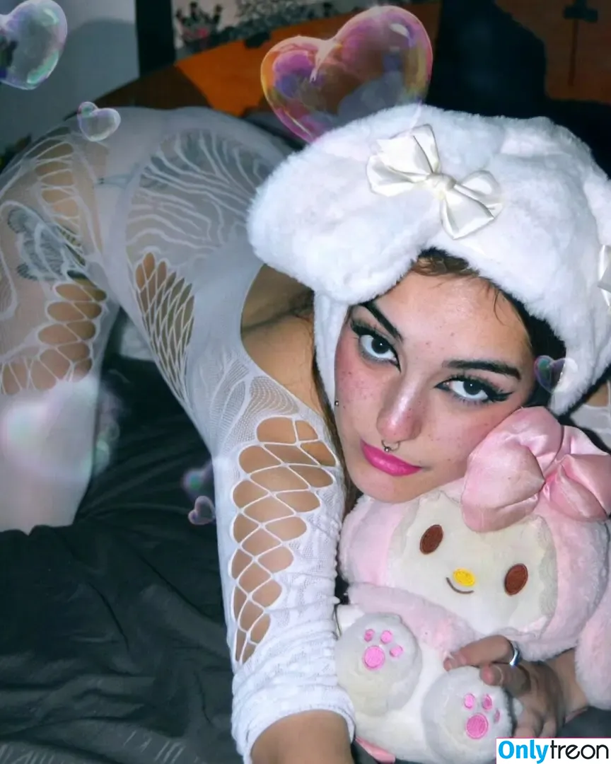 Badbixbrart голая photo #0017 (Badbixbratz)