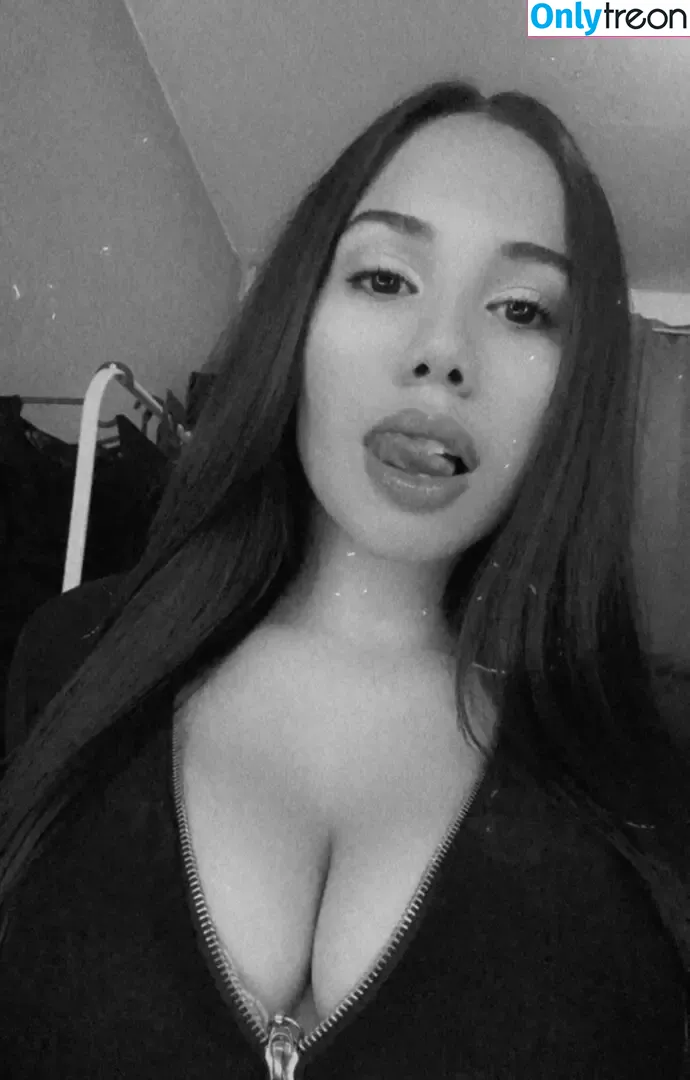 Badbxnny nude photo #0091 (_annibxnny_)