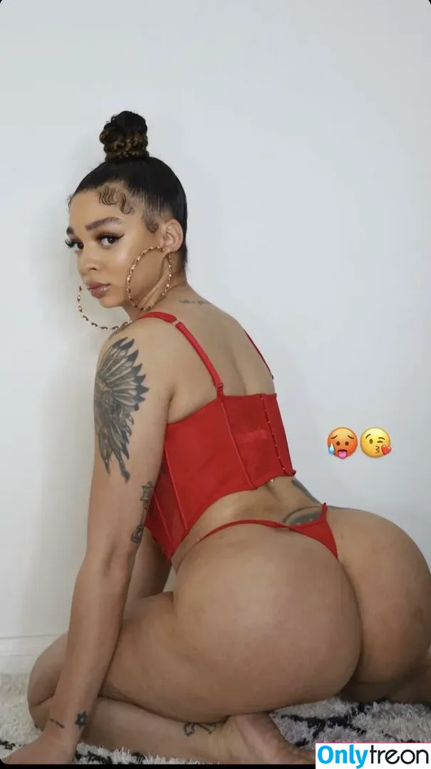 baddie_bran nude photo #0020 (Branthebaddie / baddie_bran_)