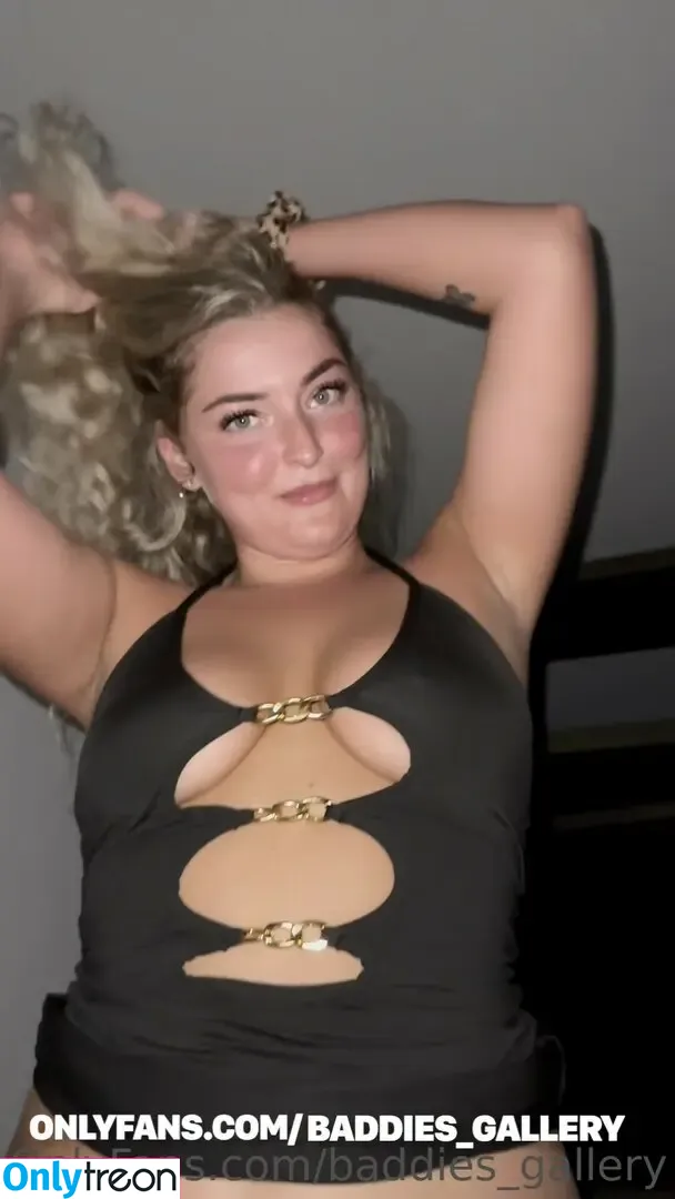 baddies_gallery голая photo #0304 (baddies_swallow)