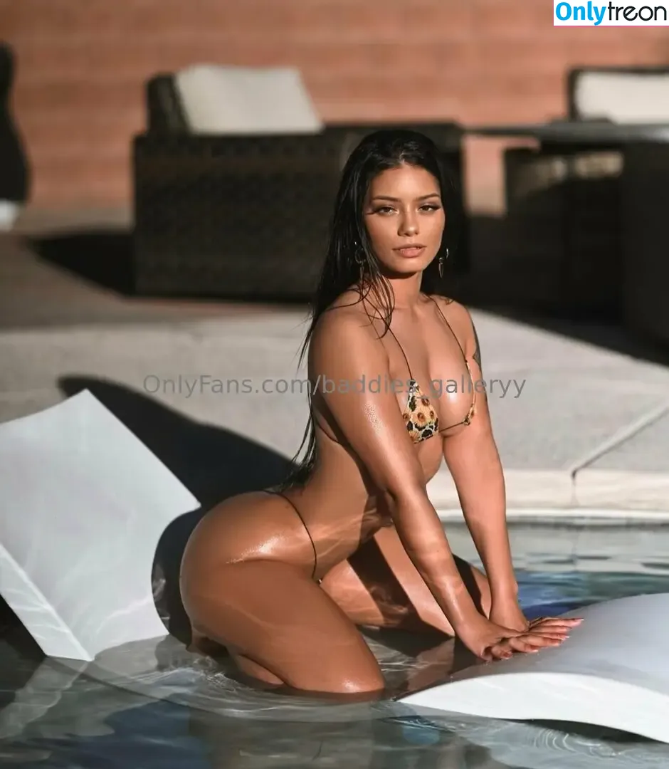 baddies_galleryy nude photo #0187 (baddie_gallery)