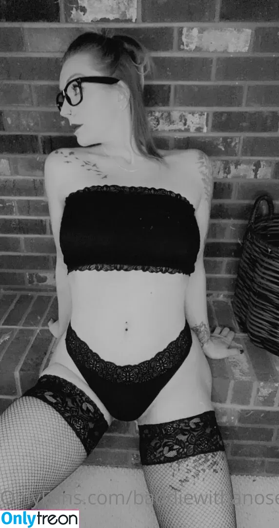 baddiewithanosering nude photo #0026 (baddie_keke1)