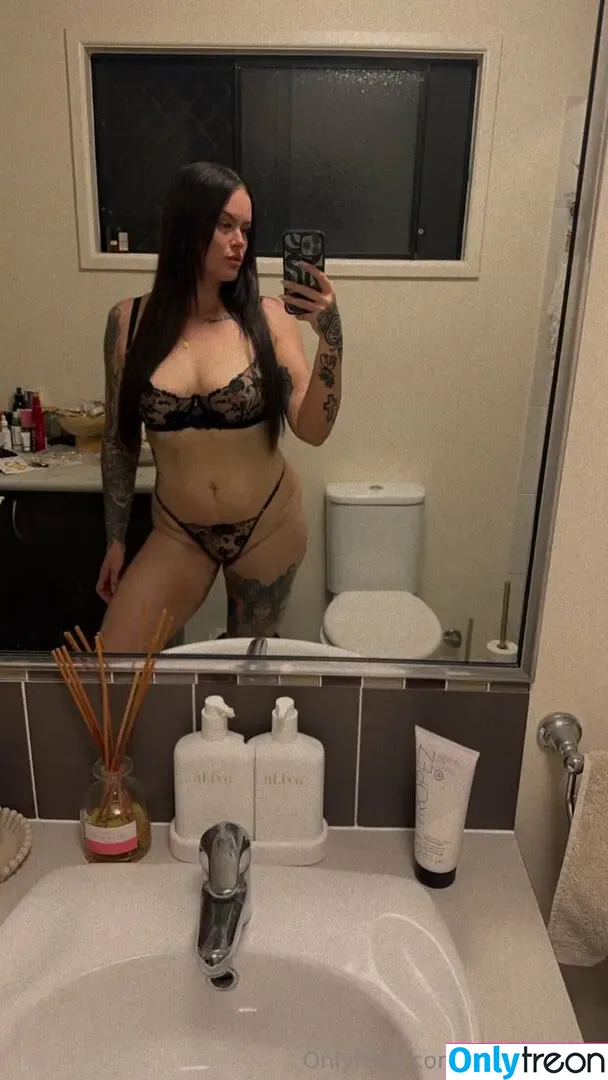 badgurlrach голая photo #0015 (roxy_badazz31)