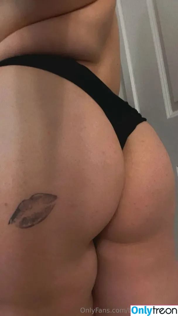 badkitten_uwu nude photo #0018 (badkitten757)