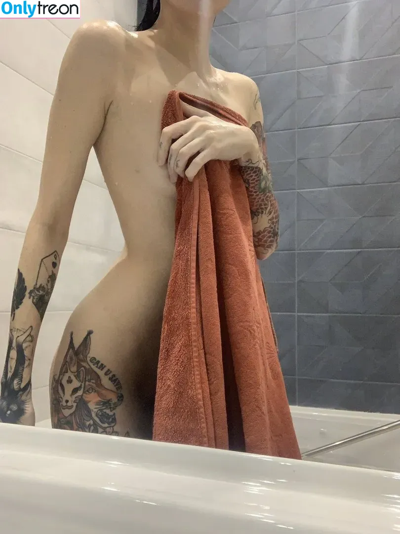 bafomeet nude photo #0005 (eva.ggwp / evka.blin / msbaphomet)