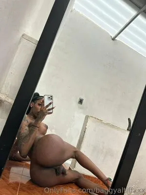 Baggyaltiffxxx / baggyaltiffx nude photo #0050