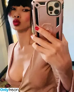 Bai Ling / iambailing фото голая #1422