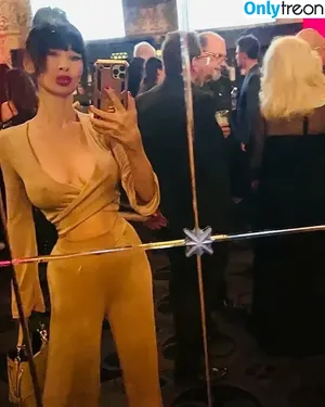 Bai Ling / iambailing фото голая #1425