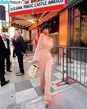 Bai Ling / iambailing фото голая #1427