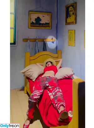 Bai Ling / iambailing фото голая #1607