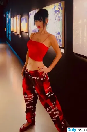 Bai Ling / iambailing фото голая #1630