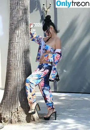 Bai Ling / iambailing фото голая #1772