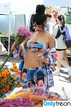 Bai Ling / iambailing фото голая #1785