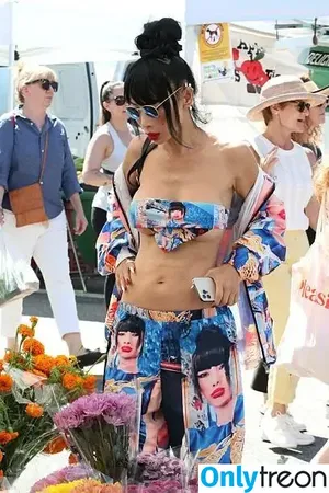 Bai Ling / iambailing фото голая #1791