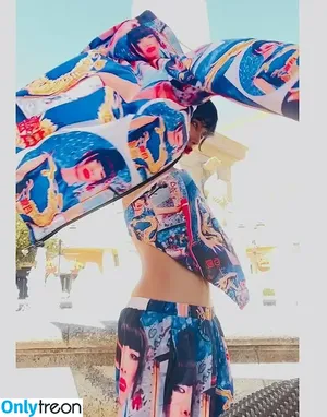 Bai Ling / iambailing фото голая #1799