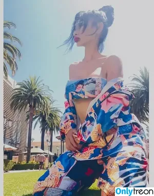 Bai Ling / iambailing фото голая #1806