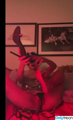 Bai Ling / iambailing фото голая #1817