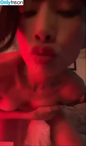 Bai Ling / iambailing фото голая #1856