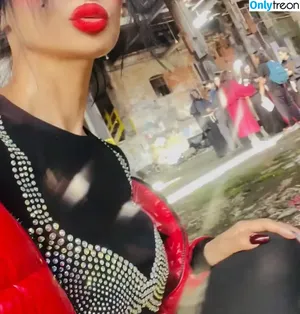 Bai Ling / iambailing фото голая #2051