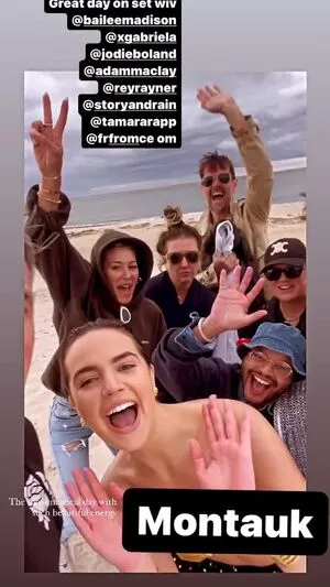 Bailee Madison / baileemadison / bailey_madis0n nude photo #0049