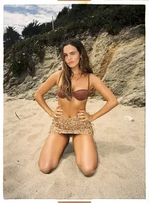 Bailee Madison / baileemadison / bailey_madis0n nude photo #0403