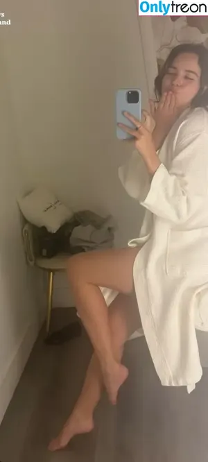 Bailee Madison / baileemadison / bailey_madis0n nude photo #0656