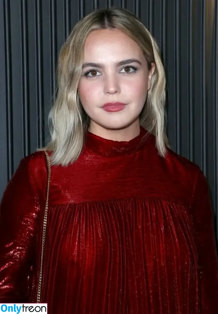 Bailee Madison nude photo #0618 (baileemadison)