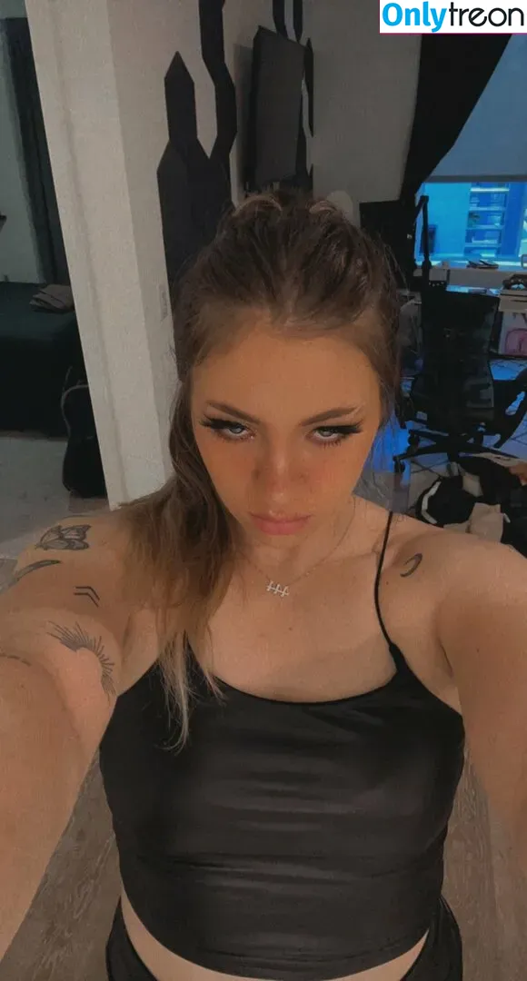 BaileyGoat nude photo #0047 (baileygoatbtw / leragazzedivatuttobene)