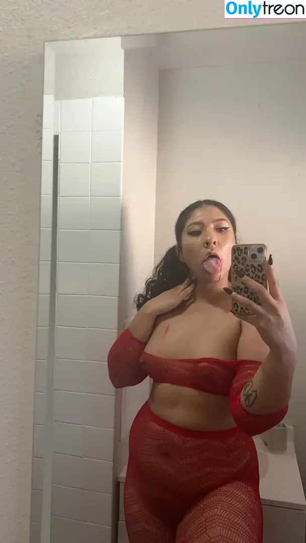 baileysbody nude photo #0007 (baileysbodies / baybeegerrl)